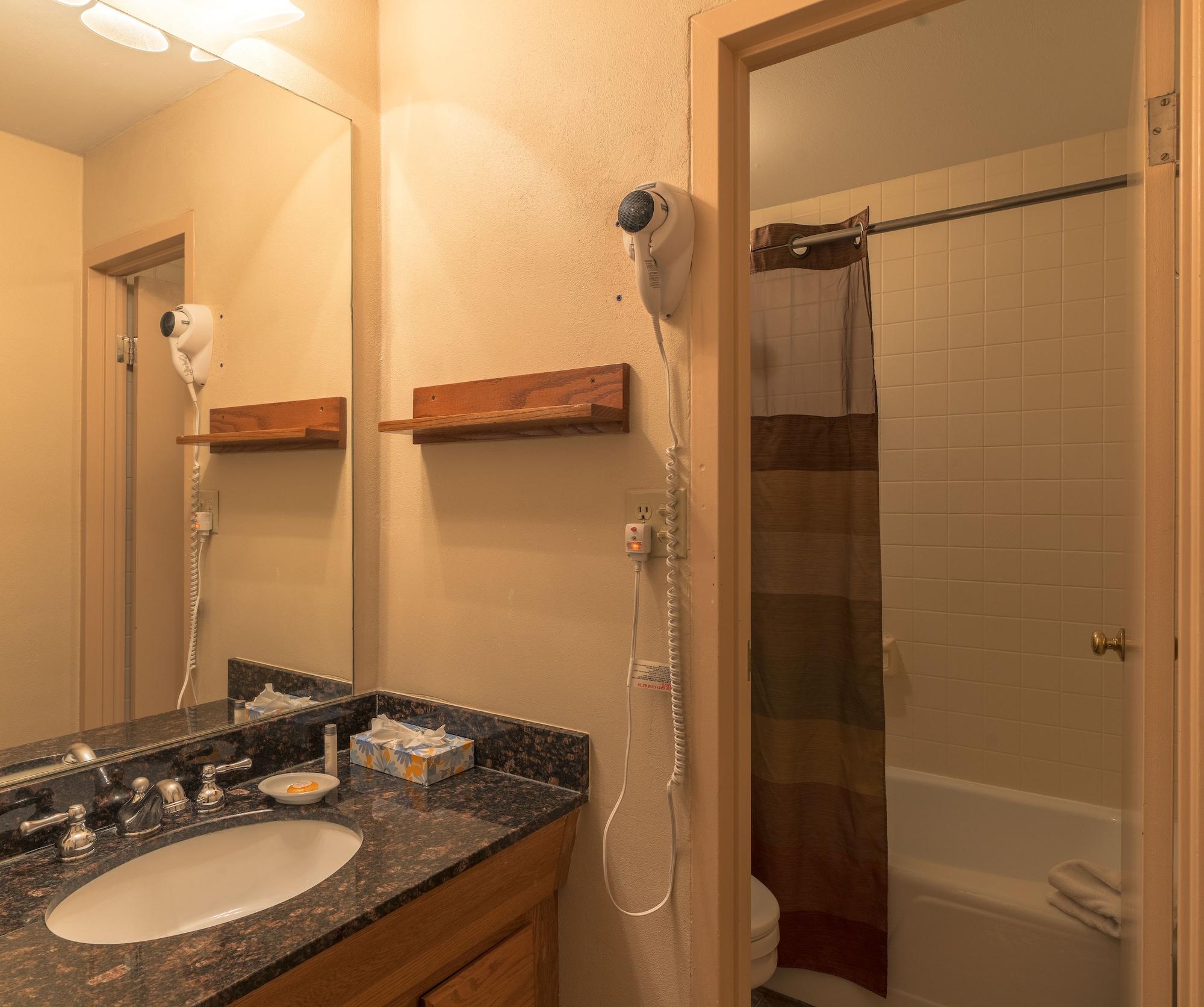 Resort Mountain Snowmass 3*